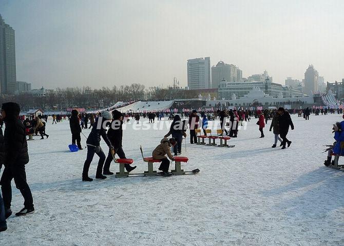 Ice Activities at Songhua River Ice and Snow Happy Valley 2014 