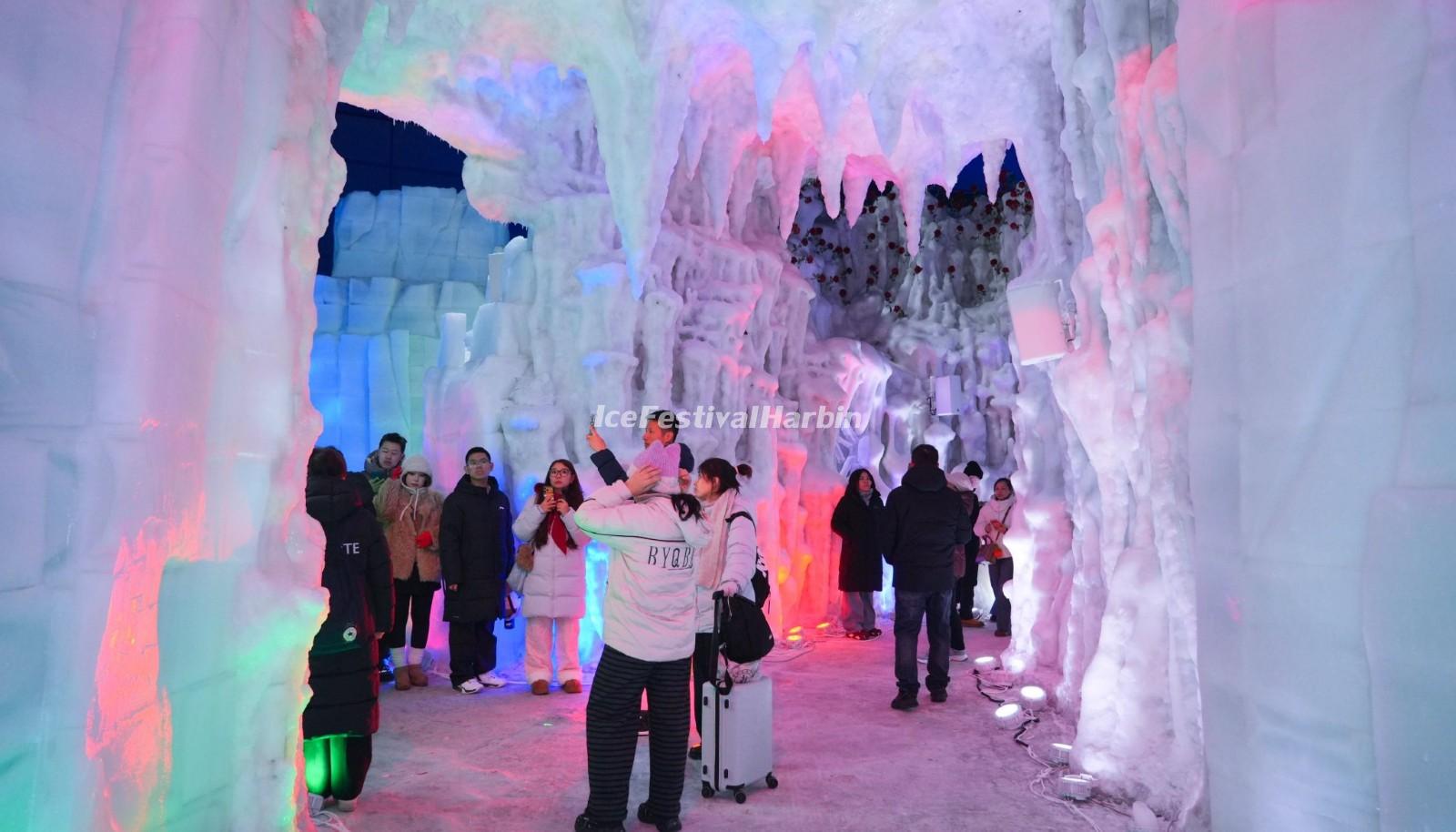 Dream Ice and Snow Pavilion