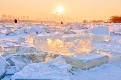 Sunset at Harbin Diamond Sea