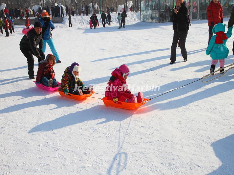 2014 Harbin Sun Island Snow Sculpture Art Expo