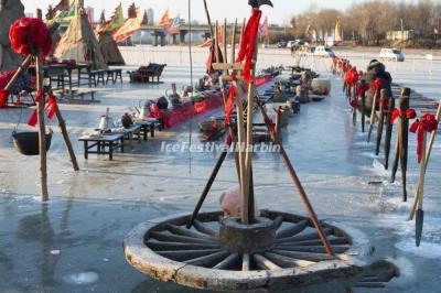 2021 Harbin Ice Collecting Festival