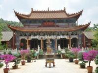 The Grand Hall in Kunming Bamboo Temple