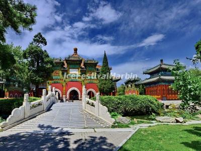 Beijing Beihai Park (North Sea Park)