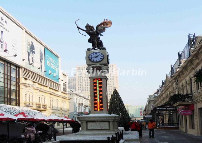 The Giant Thermometer in Harbin Zhong Yang Street