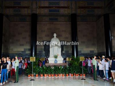 Dr.Sun Yat-sen's Mausoleum in Nanjing
