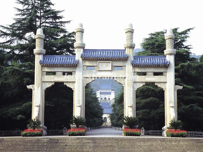 Dr.Sun Yat-sen's Mausoleum