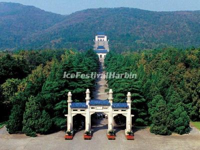 Dr.Sun Yat-sen's Mausoleum