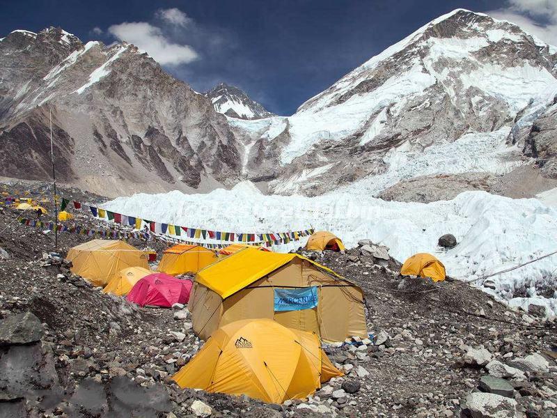 Everest Base Camp 