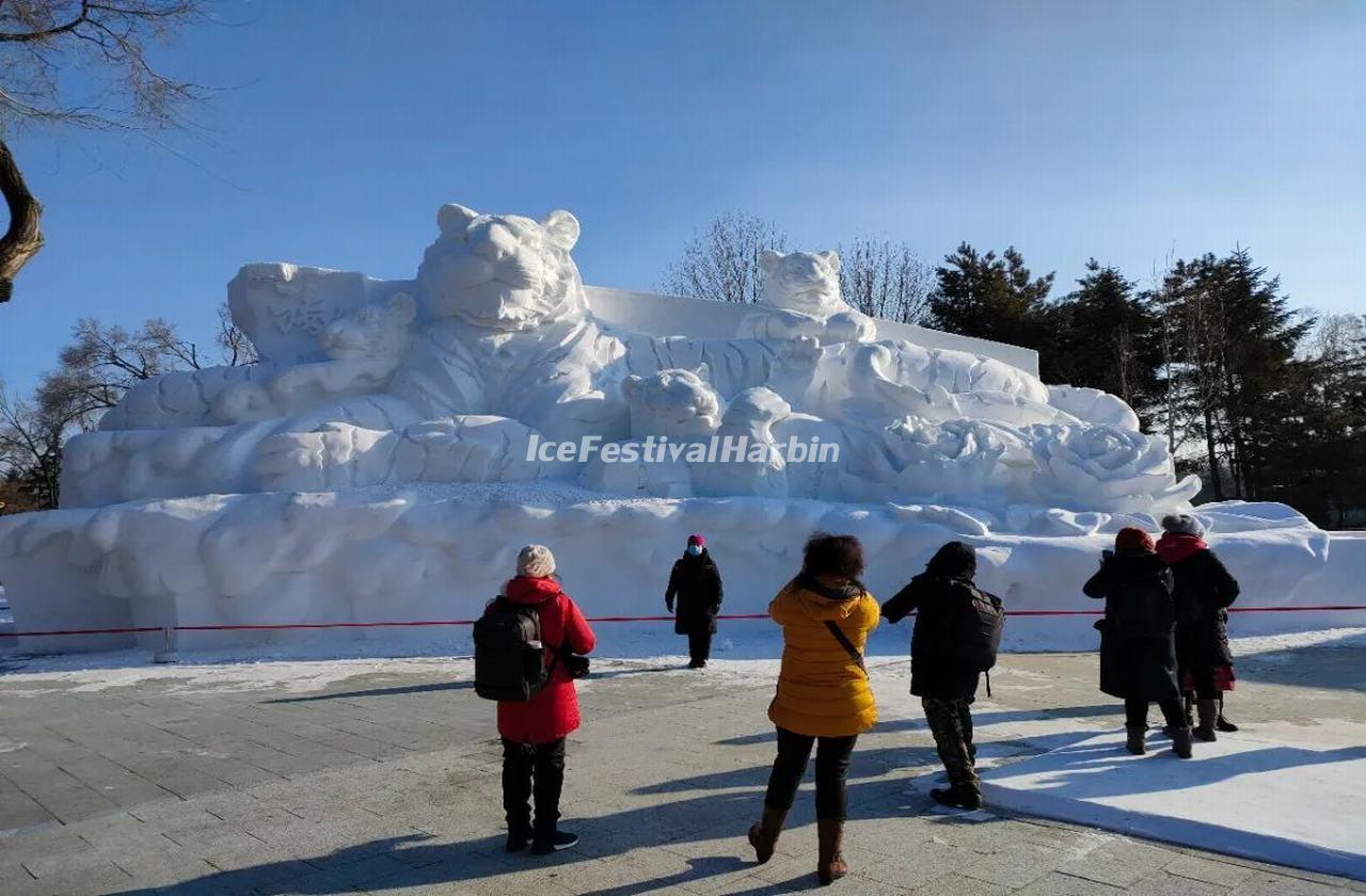 The 38th Harbin Ice Festival 