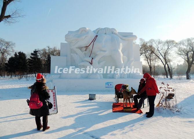 Harbin Snow Sculptures 2014 Slideshow