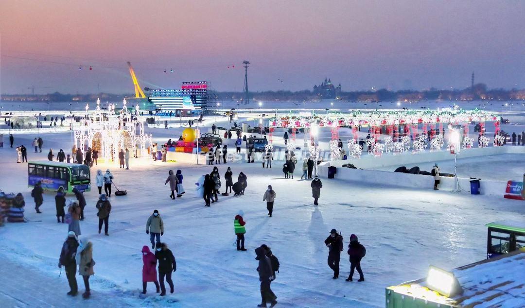 Harbin Songhua River Ice and Snow Carnival 2021