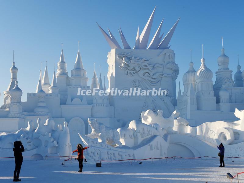 2015 Harbin Snow Sculpture - Blooming