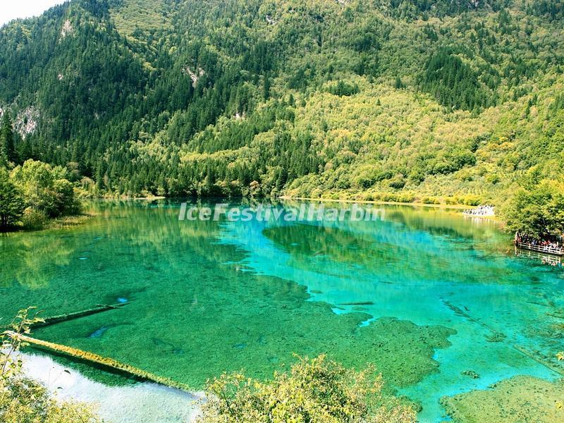 Jiuzhaigou Valley