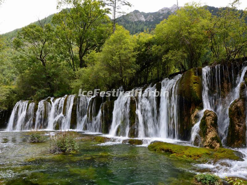 Jiuzhaigou Valley