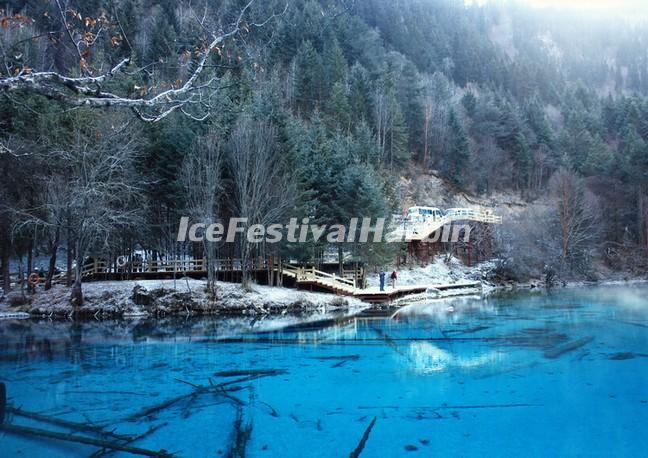 Jiuzhaigou Valley