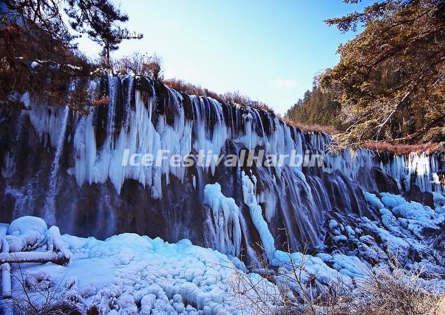 Jiuzhaigou Valley Nuorilang Waterfall in Winter