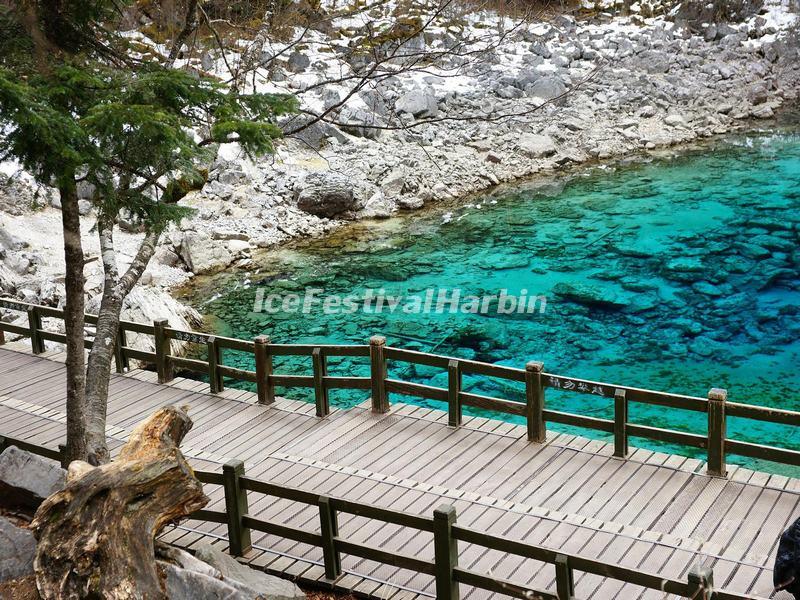 Jiuzhaigou Valley
