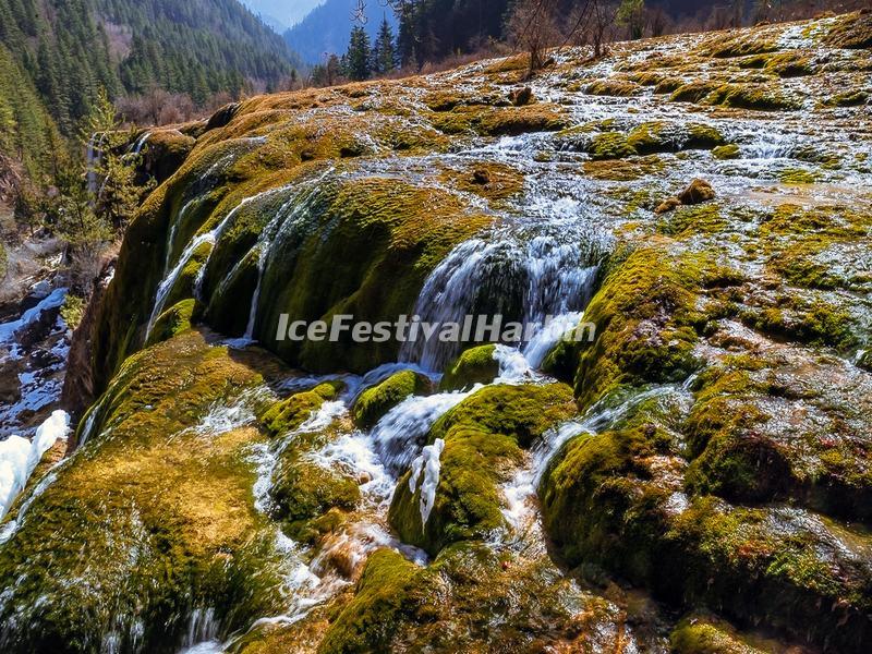 Jiuzhaigou Valley Pearl Shoal Waterfalls