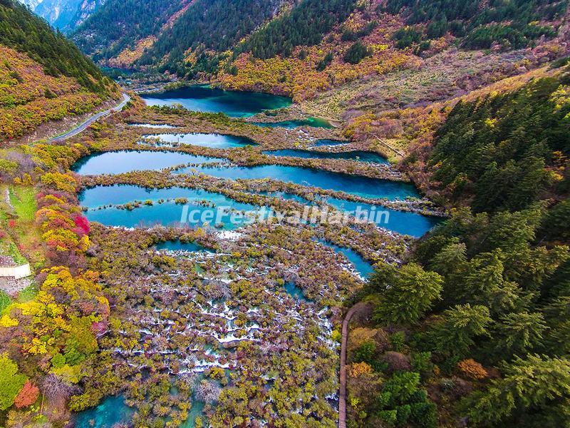 Jiuzhaigou Valley