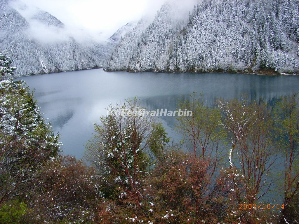 Jiuzhaigou Valley