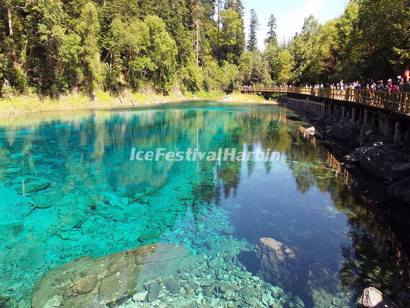 Jiuzhaigou Valley