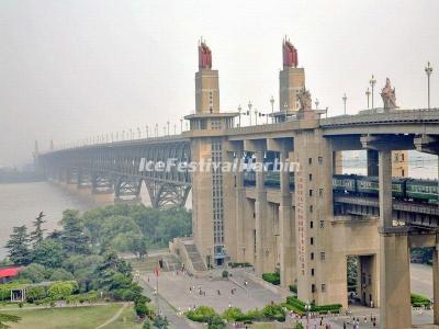 Nanjing Yangtze River Bridge