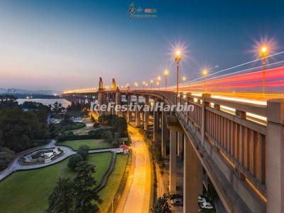 Nanjing Yangtze River Bridge