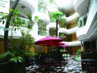 New Gloria Garden Plaza Hotel Harbin Courtyard