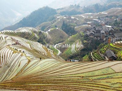 Ping'an Zhuang Ethnic Village