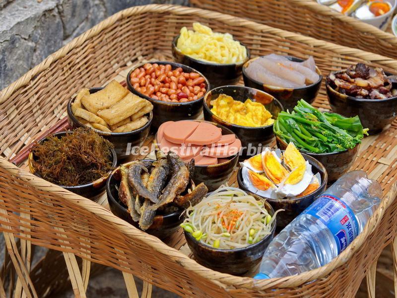 Food for Long Street Banquet in Qingkou Folk Village