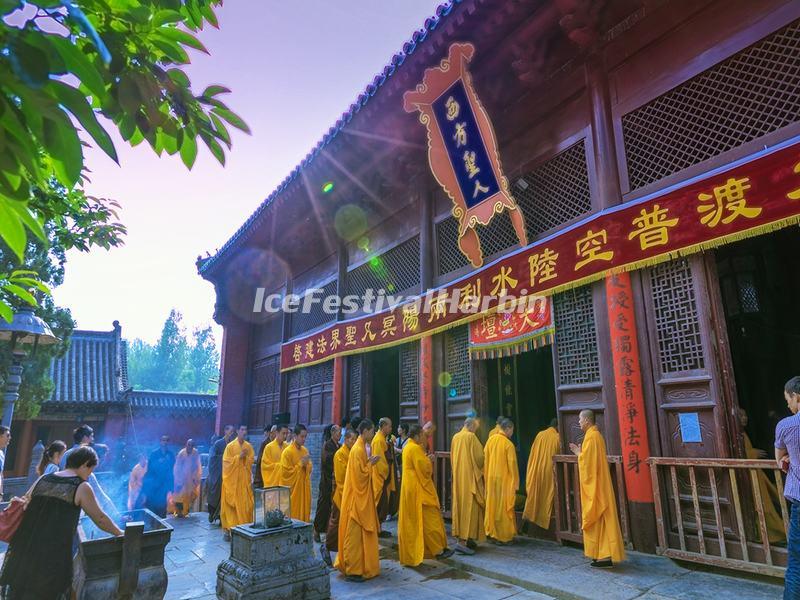 Shaolin Temple Monks