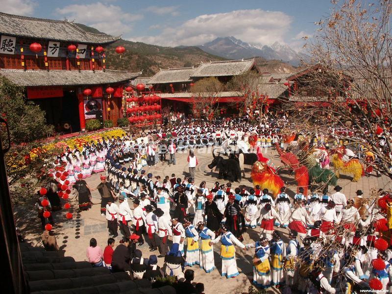 Naxi Ethnic Cultural Performance in Shuhe Ancient Town