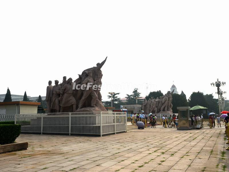 Monument in front of Mao's Mausoleum on Tiananmen Square