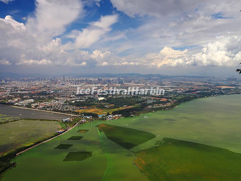 An Overlook at the Dian Lake from Kunming Western Hills Forest Reserve