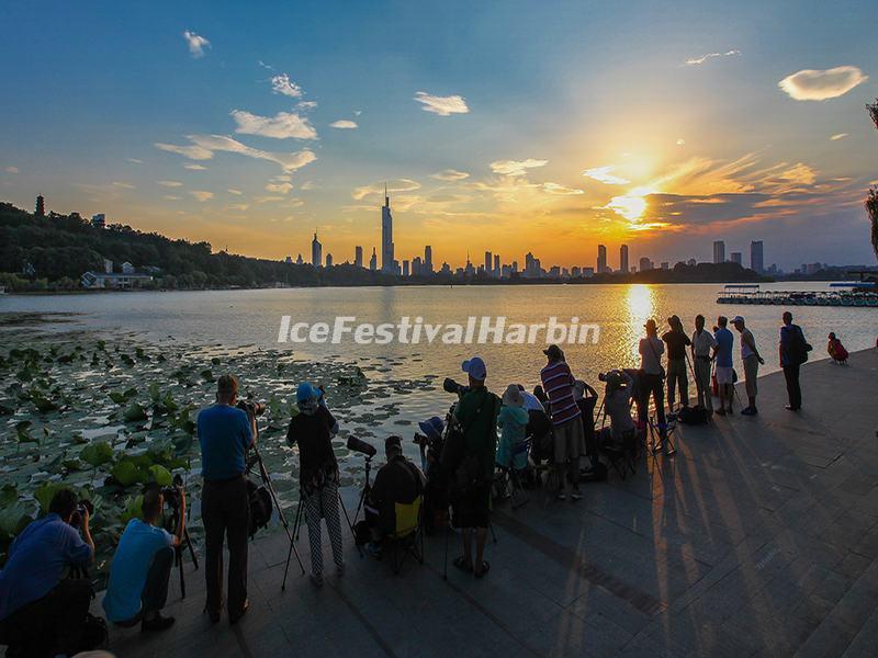 Sunset Over the Xuanwu Lake 