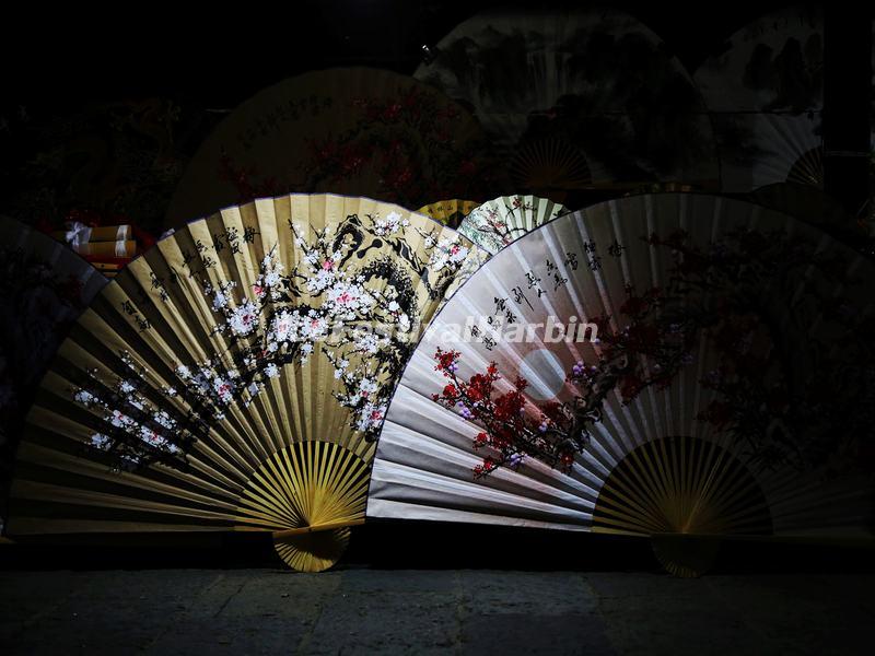 Yangshuo West Street Fans