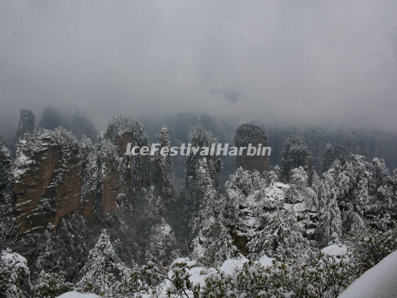 Yellow Stone Village (Huangshizhai) in Snow