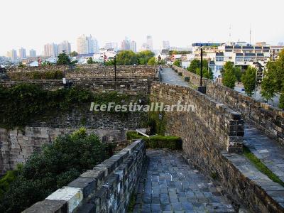 Zhonghua City Gate